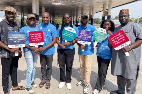Youths take fight against air pollution to FCT markets, schools