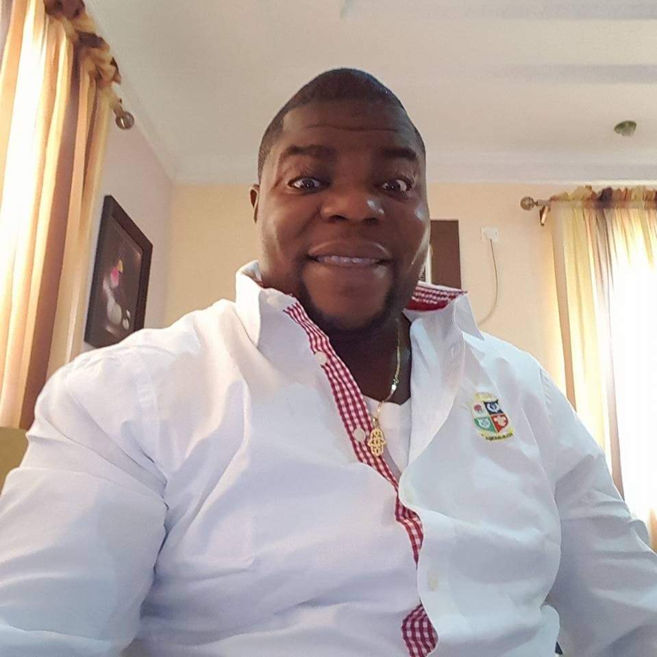 Democracy Day: Kenny Bello Greets Constituents People, Nigerians