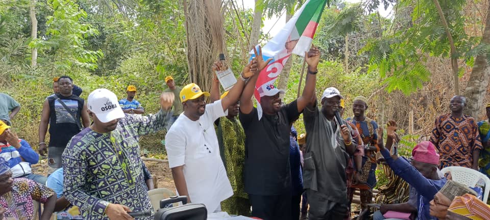 2023 Elections: OOLG Residents of Fidiwo, Owojo, Oyebola, Ladijo, Abujana, Boodo, Ogunmakin praises Ogunsola, Osoba Soneye, drums support at the polls