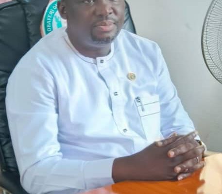 RAMADAN LECTURE: OOLG BOSS PROVIDES SUPPORT TO BUILD MOSQUE IN THE LG SECRETARIAT