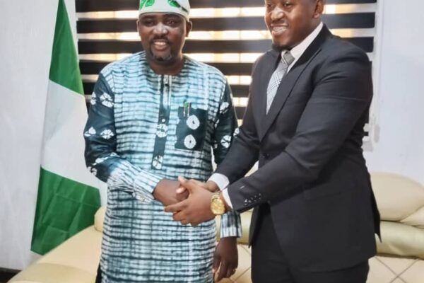 ‎OGUN COUNCIL CHAIRMAN RECEIVES IZINDONGA GROUP/MAYA FOODS, SOUTH AFRICA, AVAIL FARMERS AGROBUSINESS INVESTMENTS PARTNERSHIP, SAYS THE OFFICIAL VISIT WOULD BRING PROSPERITY TO THE LG AREA